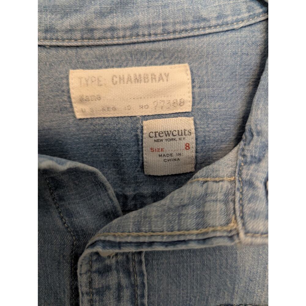 J Crew Crewcuts Boy's Light Denim Shirt Size 8. 100% cotton. Pre-owned. - Picture 2 of 2